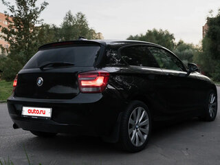 2012 BMW 1 серии 116i II (F20/F21), чёрный, 1400000 рублей, вид 3