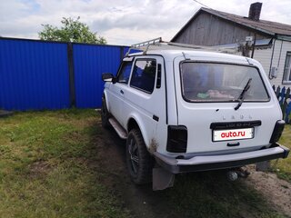 2011 Lada (ВАЗ) 2121 (4x4) I Рестайлинг, белый, 400000 рублей, вид 3