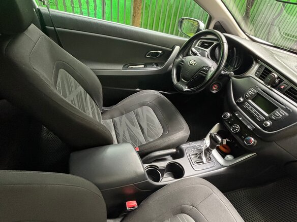 2016 Kia Ceed II Рестайлинг, белый, 1299000 рублей - вид 26