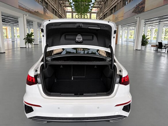2023 Audi A3 35 TFSI Long IV (8Y), белый, 1877000 рублей - вид 16
