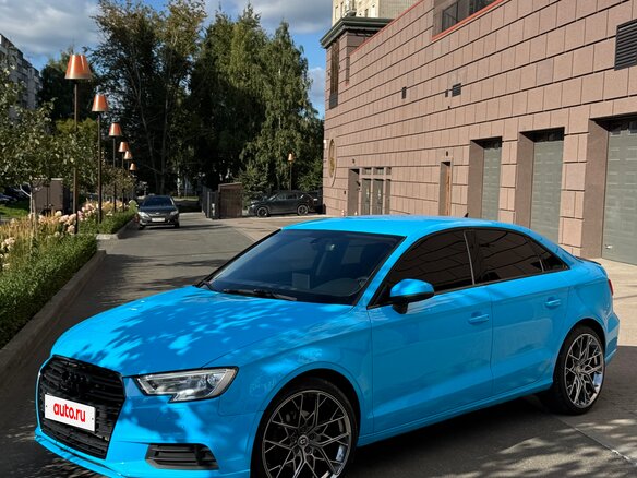 2019 Audi A3 III (8V) Рестайлинг, голубой, 1400000 рублей - вид 4