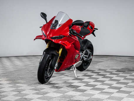 2025 Ducati Panigale V4, красный, 3650000 рублей, вид 1
