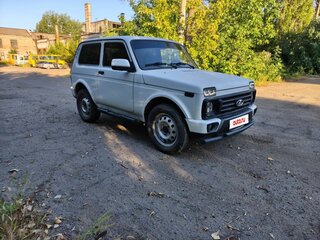 2018 Lada (ВАЗ) 2121 (4x4) I Рестайлинг, белый, 560000 рублей, вид 3