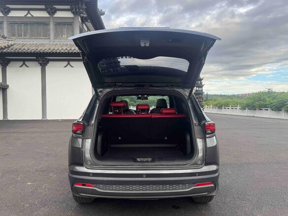 2022 Changan CS35 Plus I Рестайлинг, серебристый, 1050000 рублей - вид 19