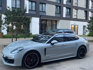 2019 Porsche Panamera GTS II, серый, 8850000 рублей, вид 2