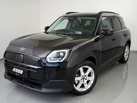 2025 Mini Countryman E III, чёрный, 5890000 рублей, вид 1