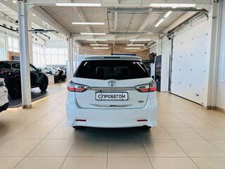 2014 Toyota Wish II Рестайлинг, белый, 1849000 рублей, вид 5