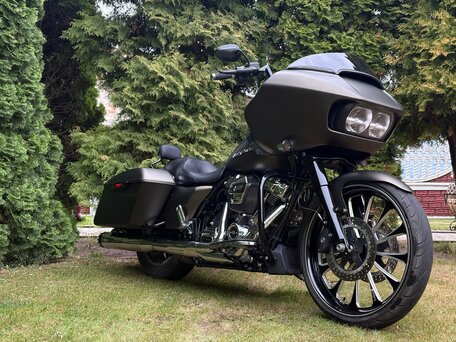 2017 Harley-Davidson Road Glide, зелёный, 1600000 рублей, вид 1