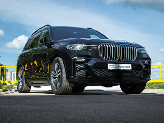 2020 BMW X7 40i I (G07), чёрный, 7650000 рублей, вид 3