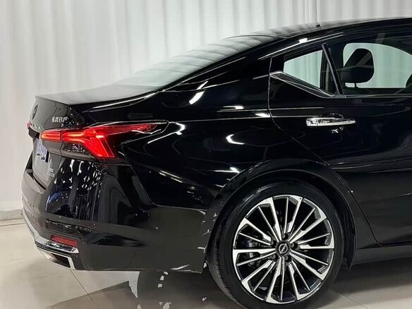 2023 Nissan Altima VI (L34) Рестайлинг, чёрный, 1891000 рублей - вид 2