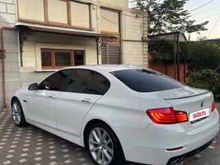 2014 BMW 5 серии 528i xDrive VI (F10/F11/F07) Рестайлинг, белый, 1650000 рублей, вид 5