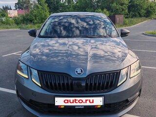 2018 Skoda Octavia III (A7) Рестайлинг, серый, 1700000 рублей, вид 2