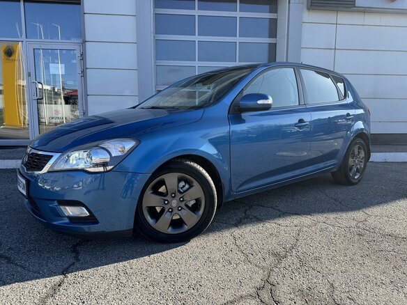 2012 Kia Ceed I Рестайлинг, синий, 870000 рублей