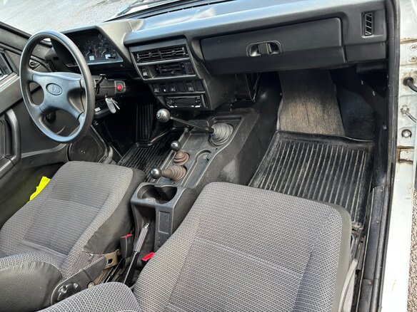 2016 Lada (ВАЗ) 2121 (4x4) I Рестайлинг, белый, 650000 рублей - вид 9