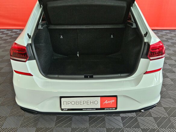 2021 Volkswagen Polo VI, белый - вид 16