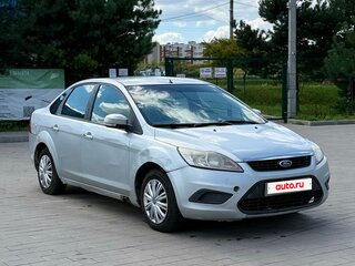 2009 Ford Focus II Рестайлинг, серебристый, 290000 рублей, вид 3