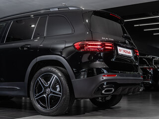 2025 Mercedes-Benz GLB 200 I (X247) Рестайлинг, чёрный, 6300000 рублей, вид 5