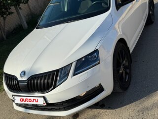 2018 Skoda Octavia III (A7) Рестайлинг, белый, 1749000 рублей, вид 1