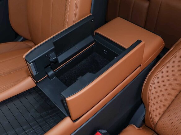 2026 Audi E7X, серебристый, 7399900 рублей - вид 21