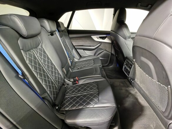 2019 Audi Q8 45 TDI I (4M), синий, 5509000 рублей - вид 15