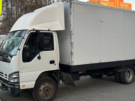 2009 Isuzu Elf (N-series), белый, 1350000 рублей, вид 2