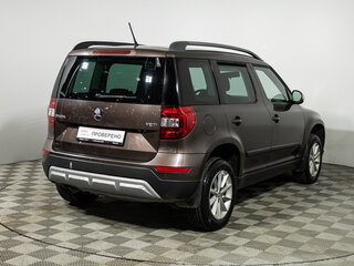 2014 Skoda Yeti I Рестайлинг, коричневый, 919777 рублей, вид 5