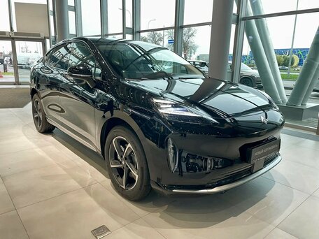 2026 GAC Hyptec HT, чёрный, 5999000 рублей, вид 3