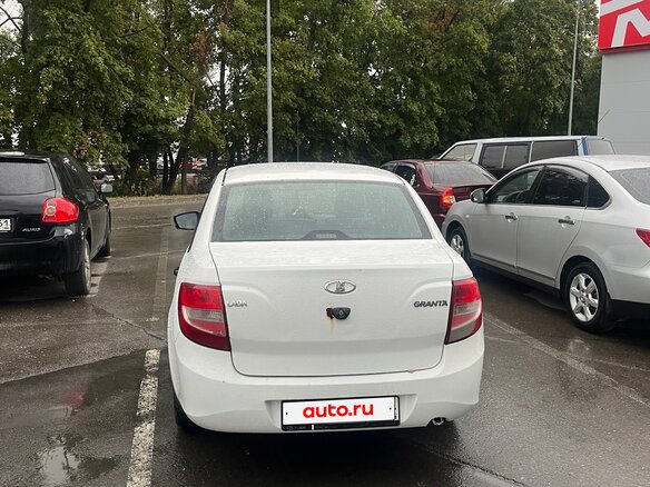 2017 Lada (ВАЗ) Granta I, белый, 350000 рублей - вид 11