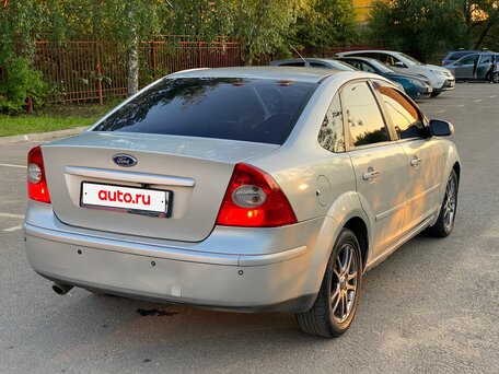 2008 Ford Focus II, серебристый, 360000 рублей, вид 1