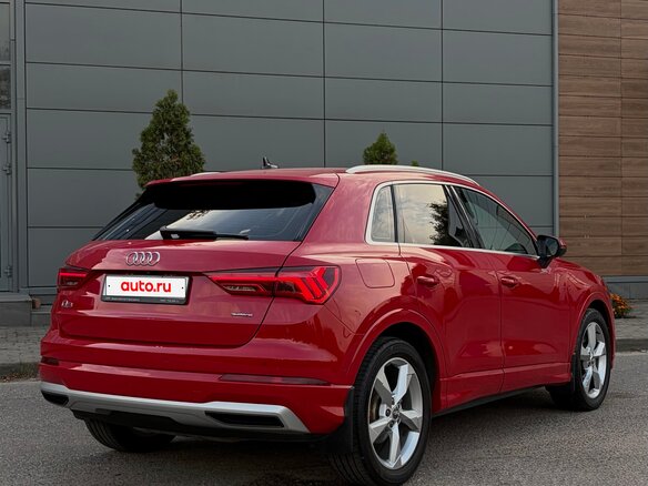 2020 Audi Q3 40 TFSI II (F3), красный, 2900000 рублей - вид 4