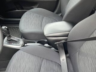 2015 Hyundai Solaris I Рестайлинг, серебристый, 1250000 рублей, вид 5