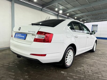 2014 Skoda Octavia III (A7), белый, 825000 рублей, вид 5