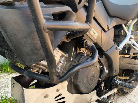 2014 Suzuki V-Strom 1000, чёрный, 820000 рублей - вид 7
