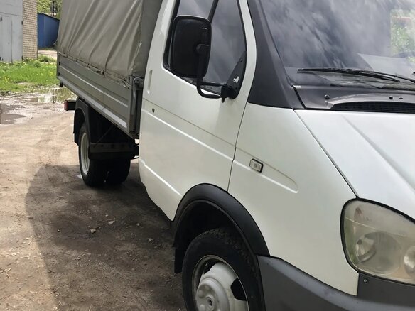 2006 ГАЗ ГАЗель (3302), белый, 415000 рублей - вид 1