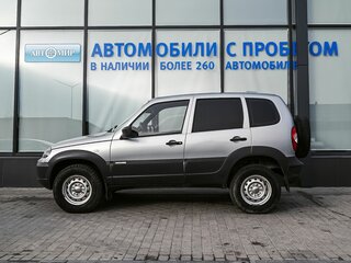 2015 Chevrolet Niva I Рестайлинг, серебристый, 519000 рублей, вид 2