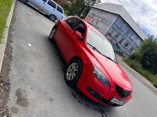 2006 Mazda 3 I (BK) Рестайлинг, красный, 270000 рублей, вид 3