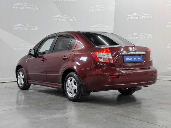 2008 Suzuki SX4 I (Classic), красный, 640000 рублей - вид 2