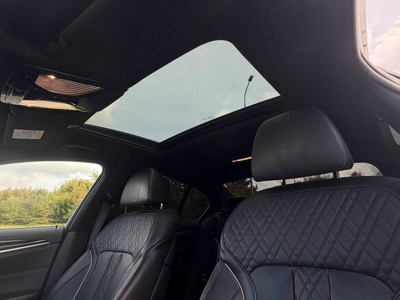 2019 BMW 5 серии 530d xDrive VII (G30/G31/G38), серый, 4040000 рублей - вид 19