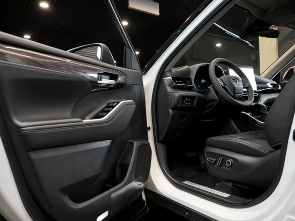 2026 Toyota Highlander IV (XU70), белый, 5750000 рублей - вид 12