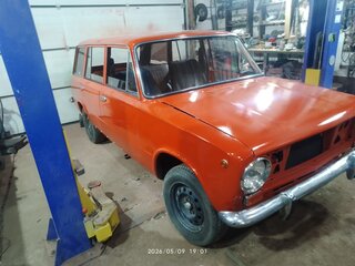 1978 Lada (ВАЗ) 2102, оранжевый, 300000 рублей, вид 4