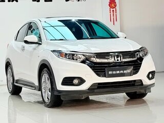 2022 Honda Vezel I Рестайлинг, белый, 1490000 рублей, вид 3