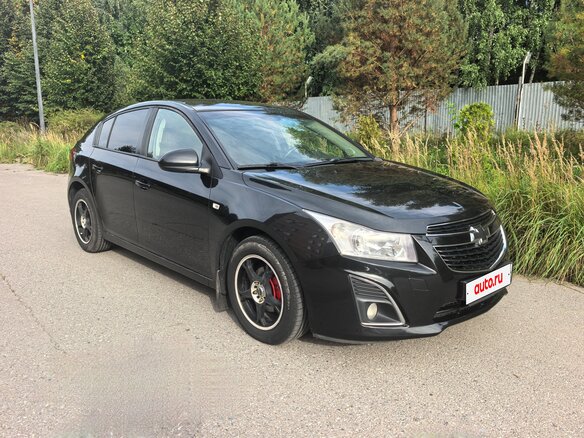 2013 Chevrolet Cruze I Рестайлинг, чёрный, 660000 рублей - вид 4