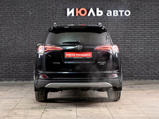 2017 Toyota RAV4 IV (XA40) Рестайлинг, чёрный, 2390000 рублей, вид 5
