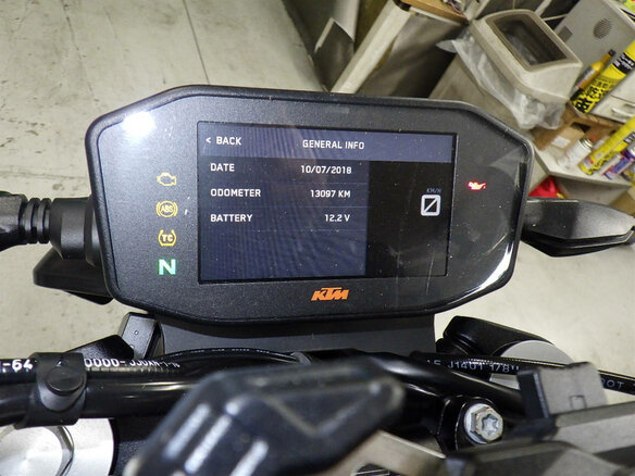 2018 KTM 790 Duke, оранжевый, 570000 рублей - вид 6