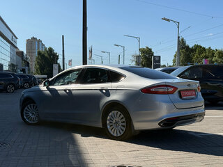 2015 Ford Mondeo V, серебристый, 1399000 рублей, вид 4