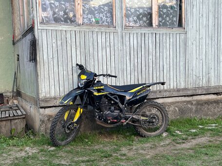 2024 BSE Z9, чёрный, 180000 рублей, вид 2