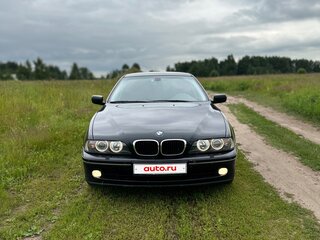 2003 BMW 5 серии 525i IV (E39) Рестайлинг, чёрный, 950000 рублей, вид 3