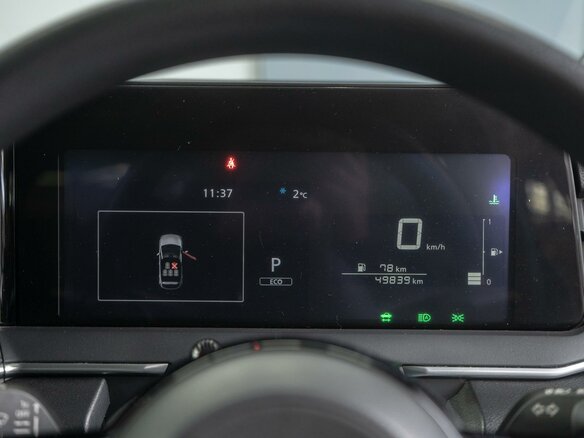 2021 Nissan Note e-Power III, голубой, 2179000 рублей - вид 13