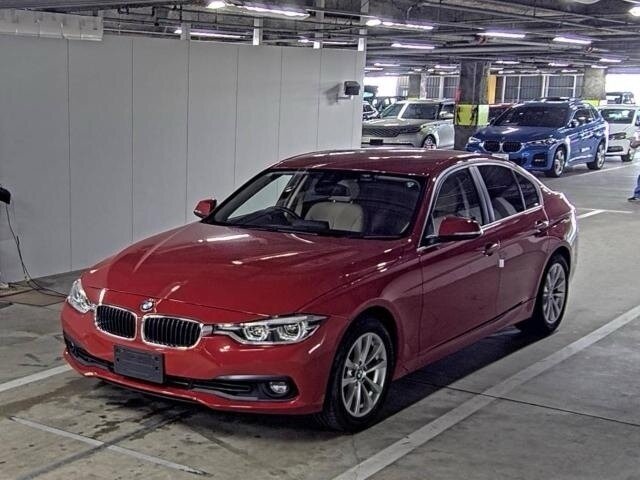 Открыть фотографии: BMW 3 серии VI (F3x) Рестайлинг