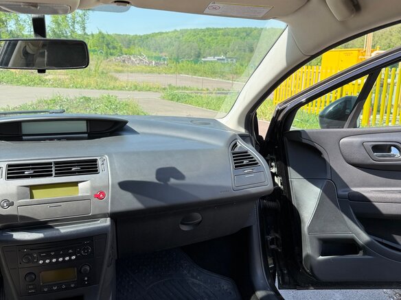 2011 Citroen C4 I Рестайлинг, чёрный, 600000 рублей - вид 13